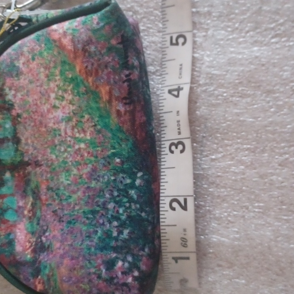 SOLD -Free with any purchase (bundled) - Small pouch cosmetic case NEW with tags - Picture 5 of 6